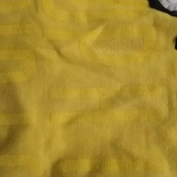 Hello Kitty Top - Picture 8 of 11